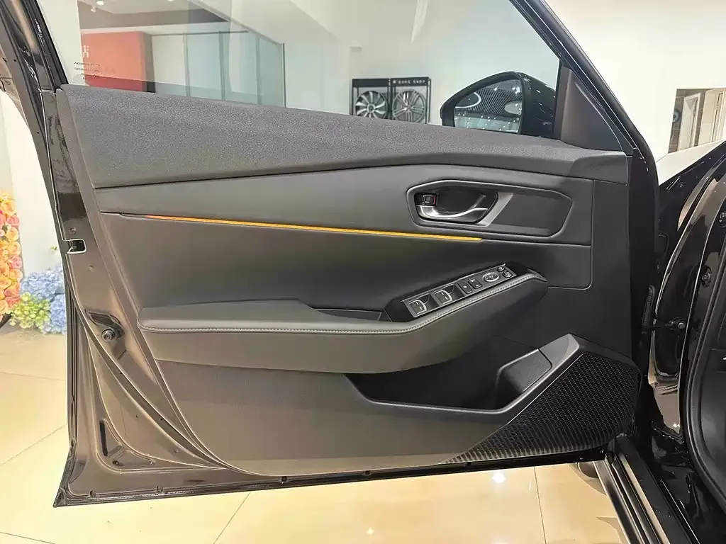 Honda Accord 2024 из CN, фото 8