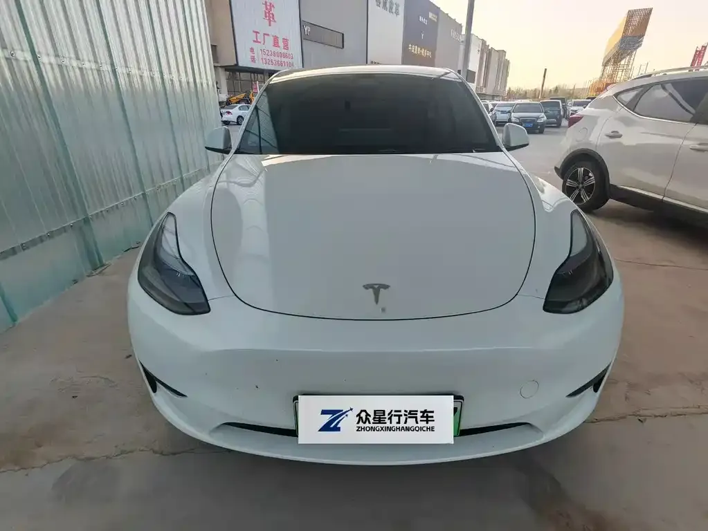 Tesla Model Y 2024 из CN, фото 4