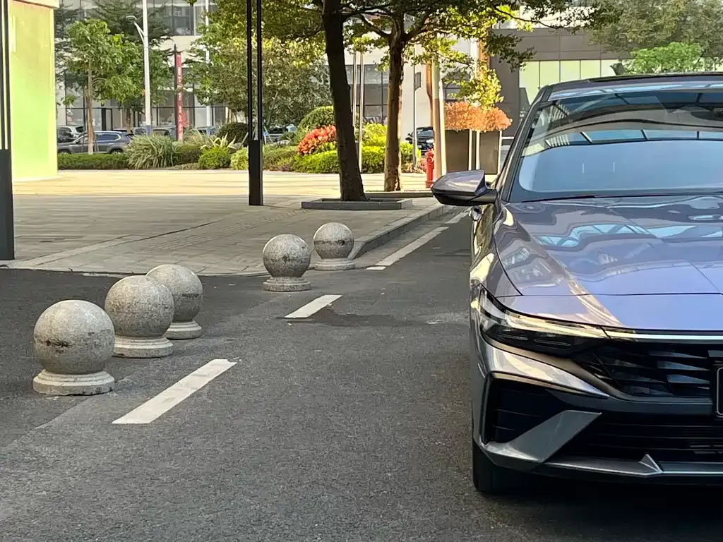 Hyundai Elantra 2024 из CN, фото 7