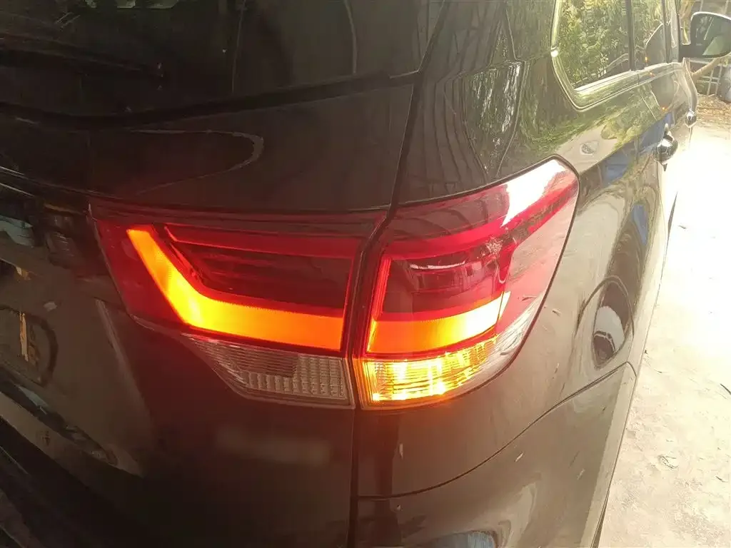 Toyota Highlander 2021 из CN, фото 8