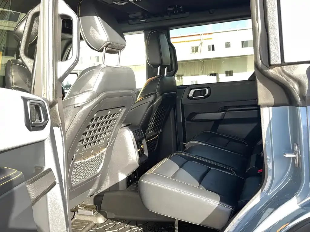 Ford Bronco 2024 из CN, фото 10