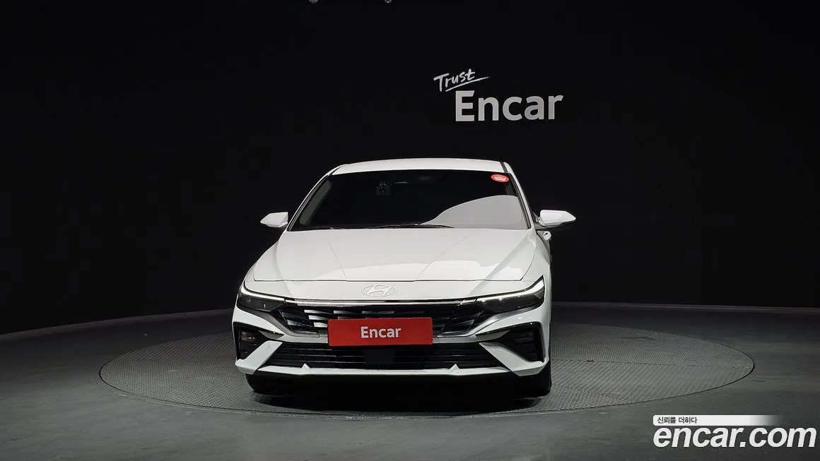 Hyundai AVANTE — фото 3
