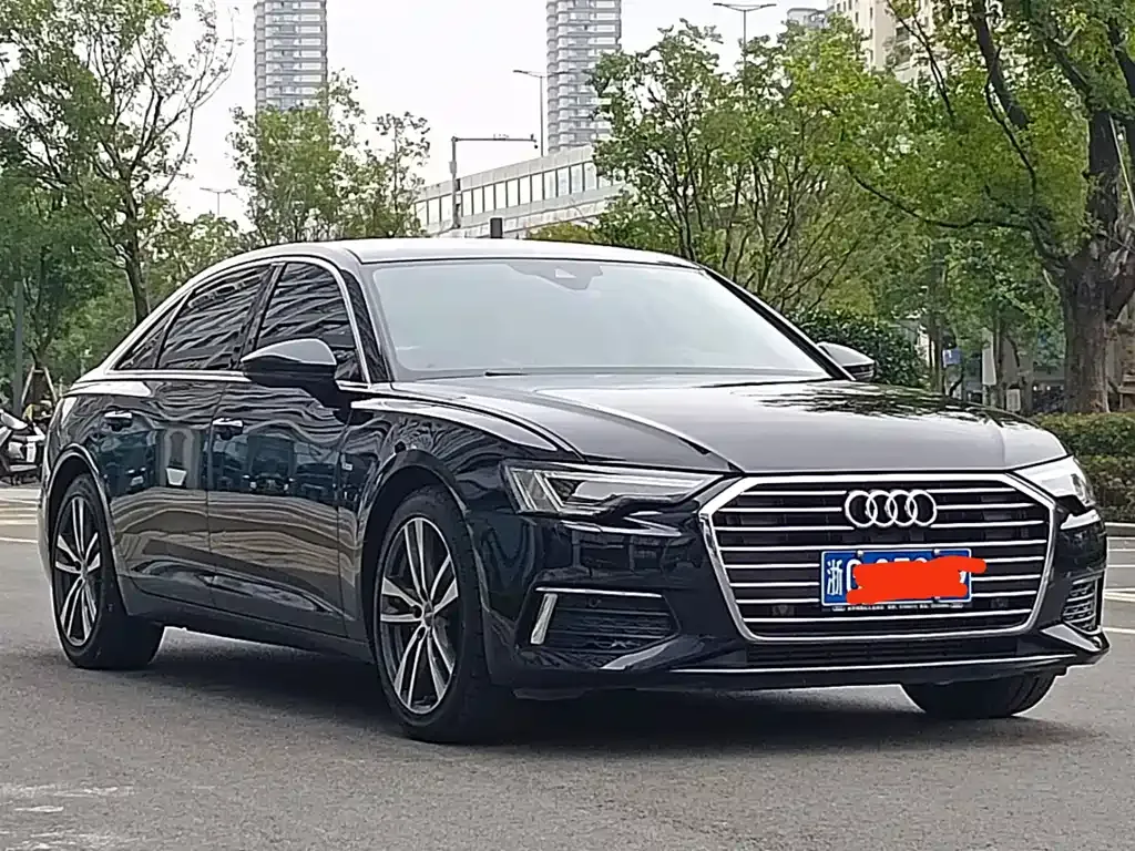 Audi A6L 2021 из CN, фото 1