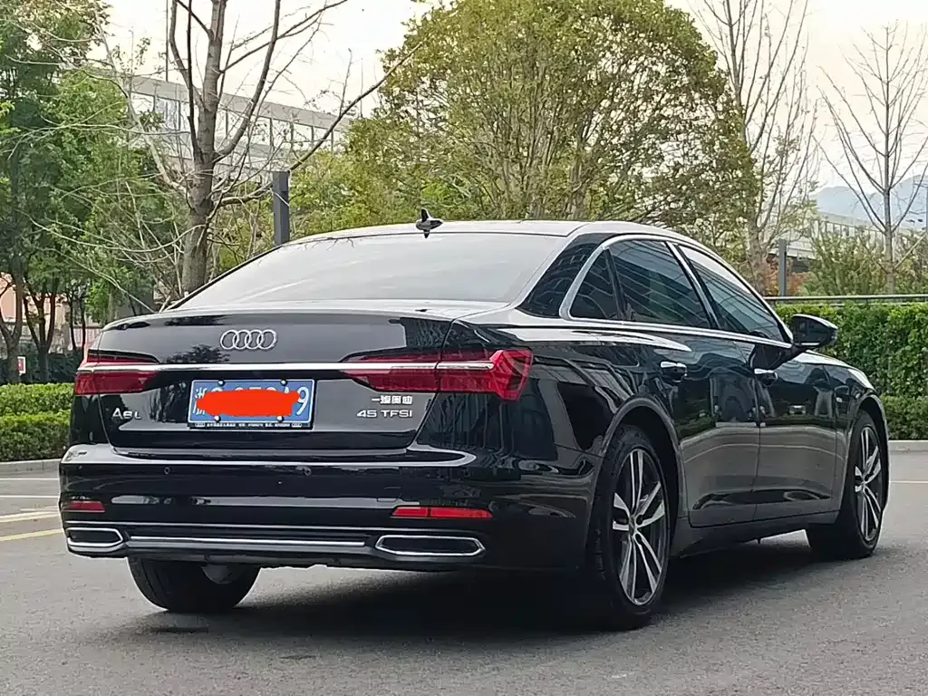Audi A6L 2021 из CN, фото 7