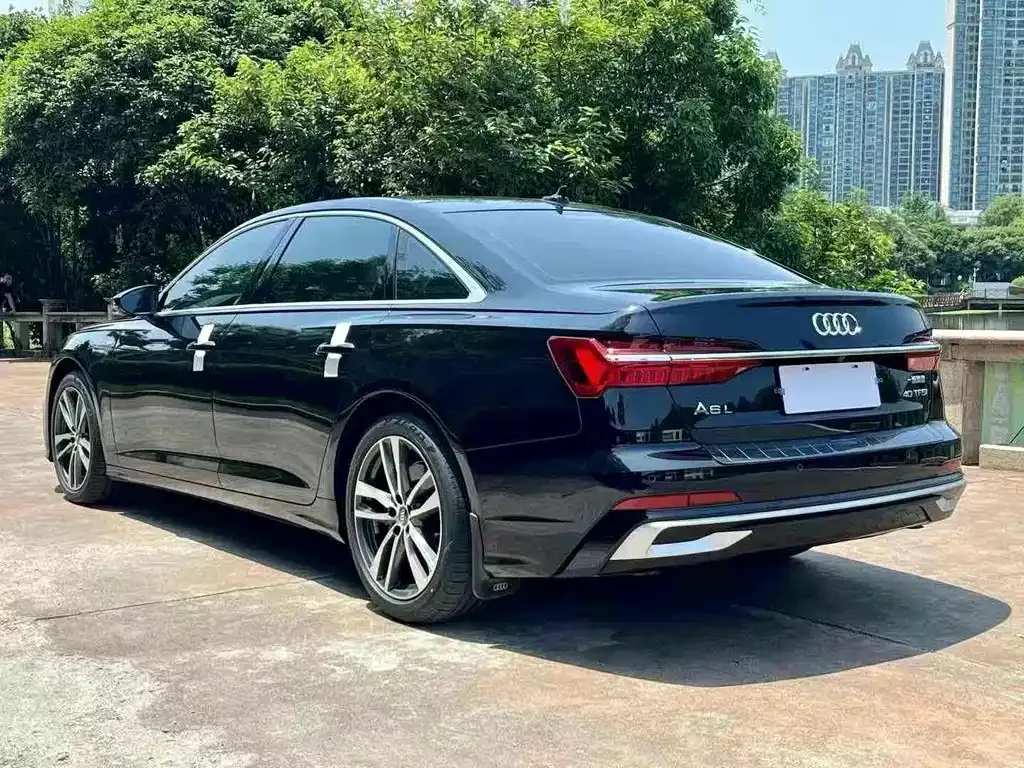 Audi A6L 2021 из CN, фото 8