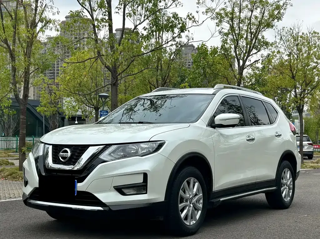 Nissan X-Trail 2021 из CN, фото 1