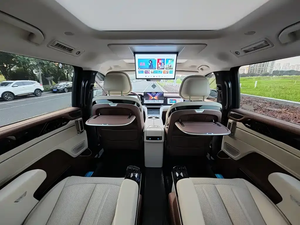 BYD Xia 2025 из CN, фото 6
