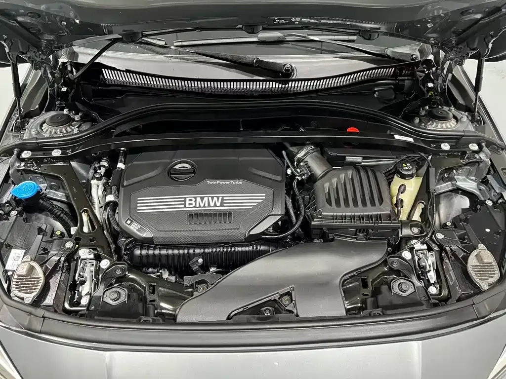 BMW 2 Series (Import) 2024 из CN, фото 8