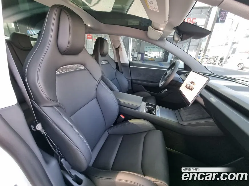 Tesla Model 3 2024 из KR, фото 10