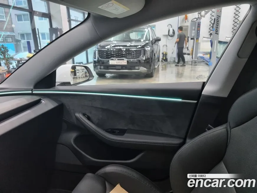 Tesla Model 3 2024 из KR, фото 7