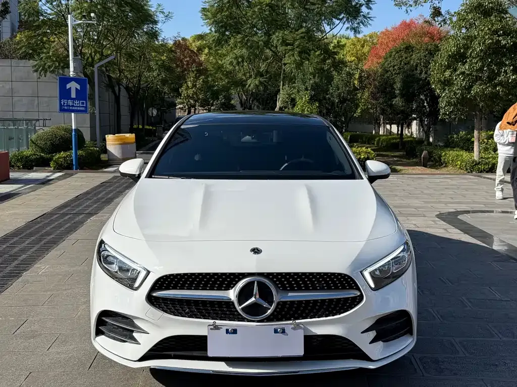 Mercedes-Benz A-Class — фото 2