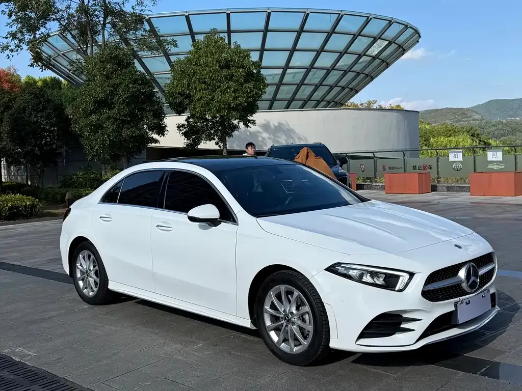 Mercedes-Benz A-Class — фото 3