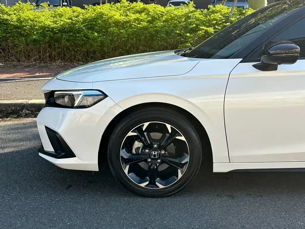 Honda Civic 2024 из CN, фото 6