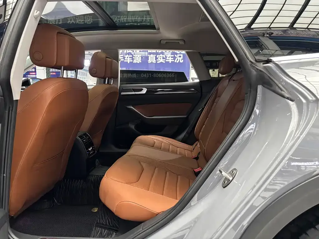 Volkswagen CC 2022 из CN, фото 10