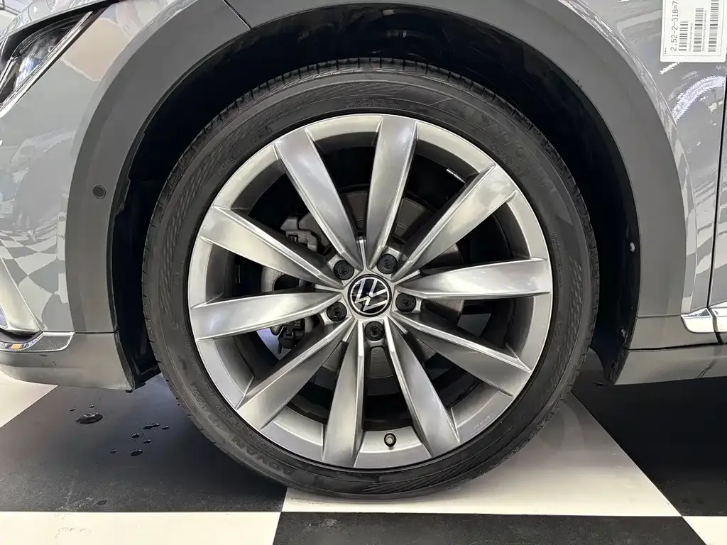 Volkswagen CC 2022 из CN, фото 4