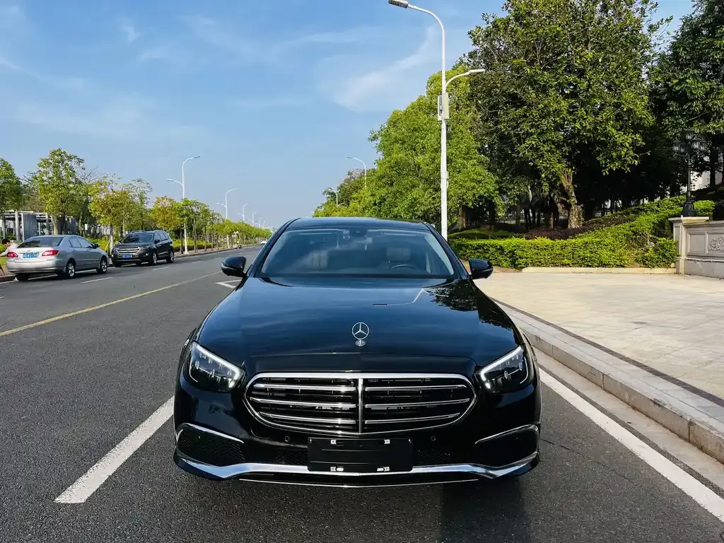 Mercedes-Benz E-Class 2021 из CN, фото 2