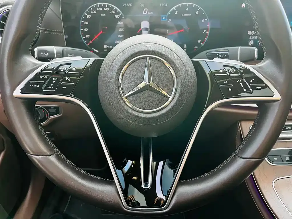 Mercedes-Benz E-Class 2021 из CN, фото 8