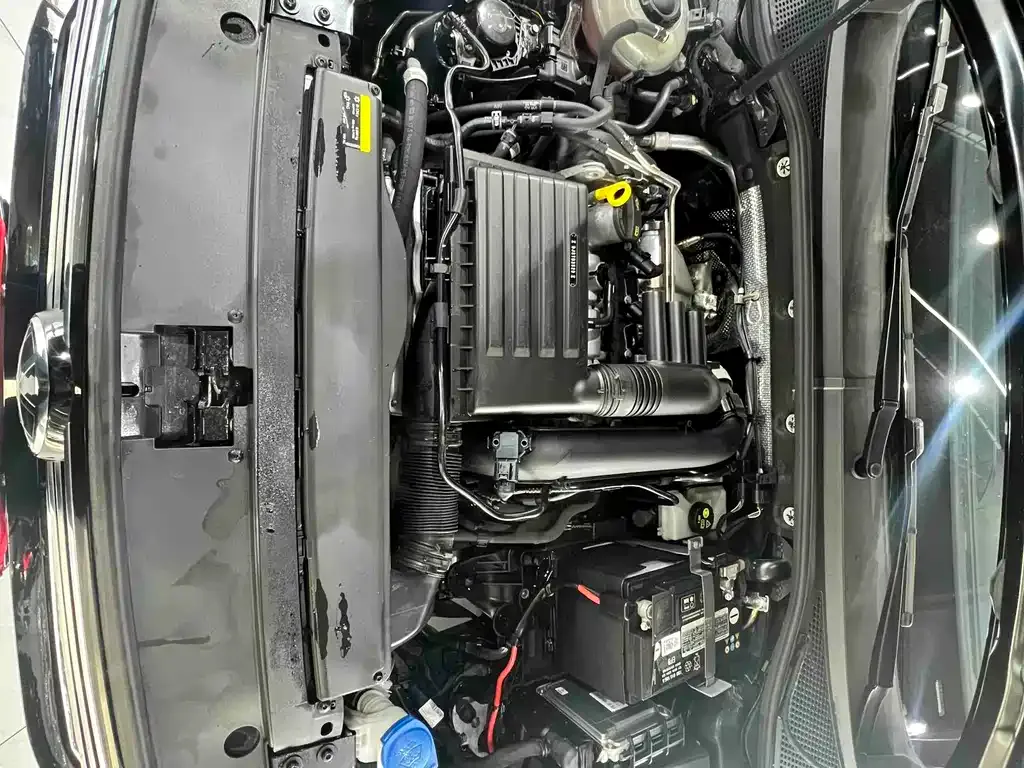 Volkswagen Magotan 2022 из CN, фото 8