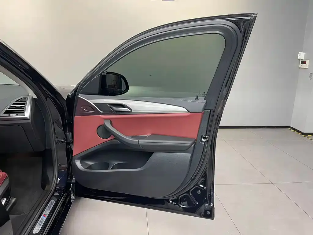 BMW X4 2024 из CN, фото 10