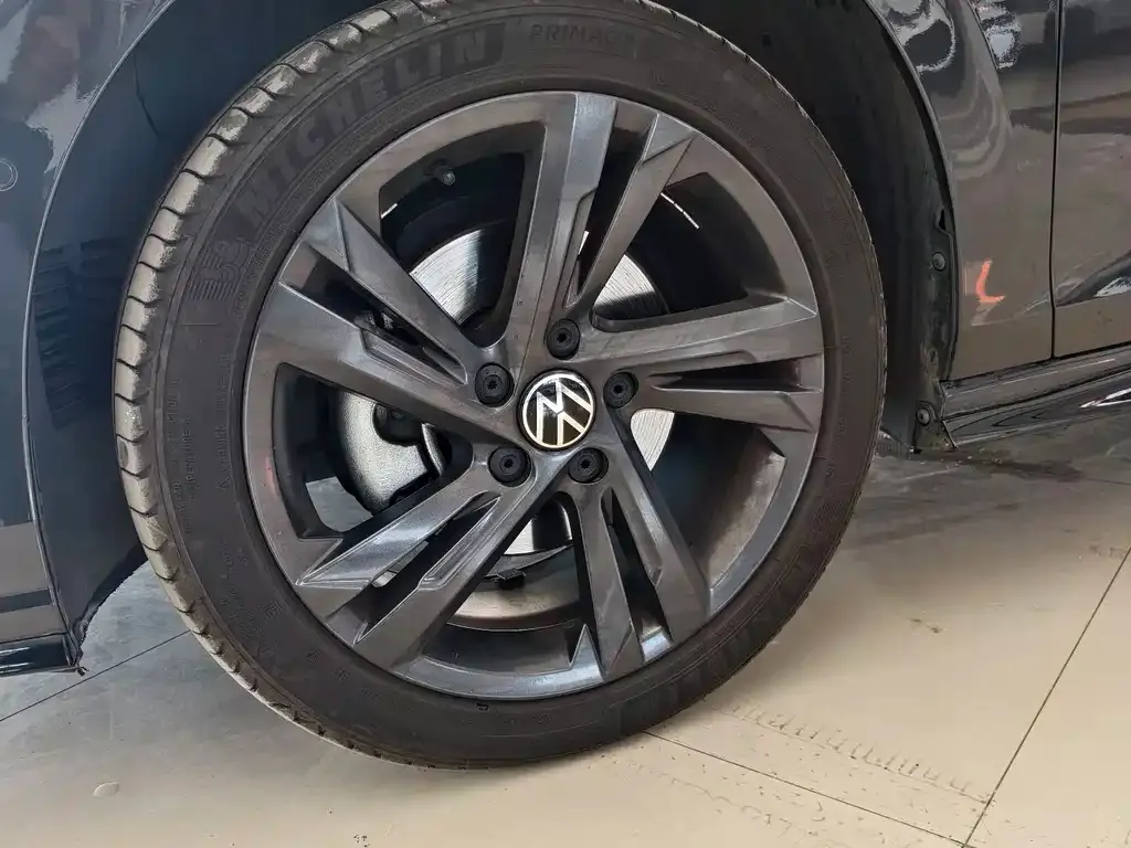 Volkswagen Golf 2021 из CN, фото 5