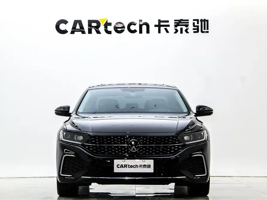 Volkswagen Passat 2025 из CN, фото 2