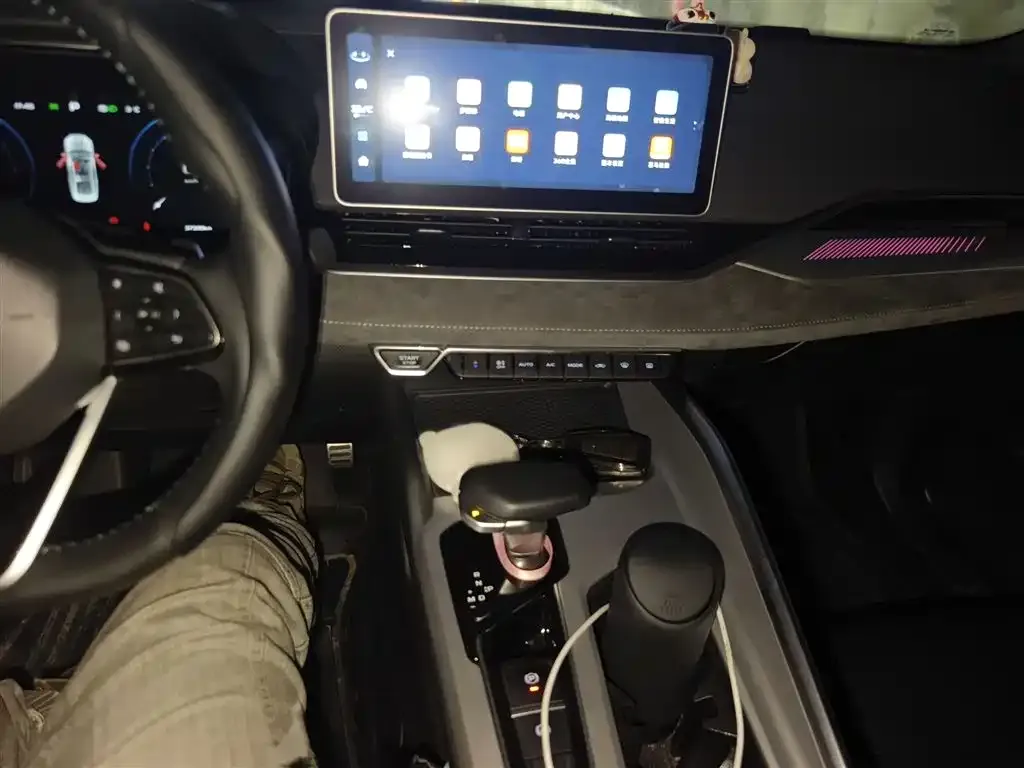 Geely Xingrui 2023 из CN, фото 6