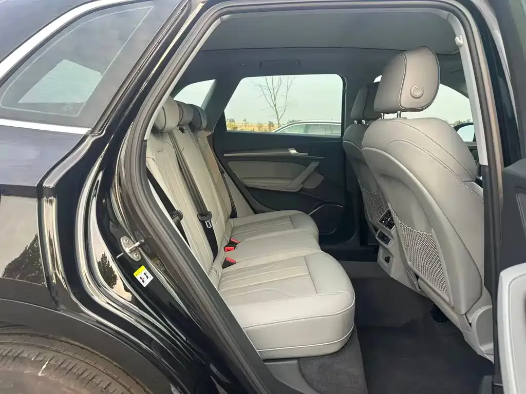 Audi Q5L 2021 из CN, фото 10