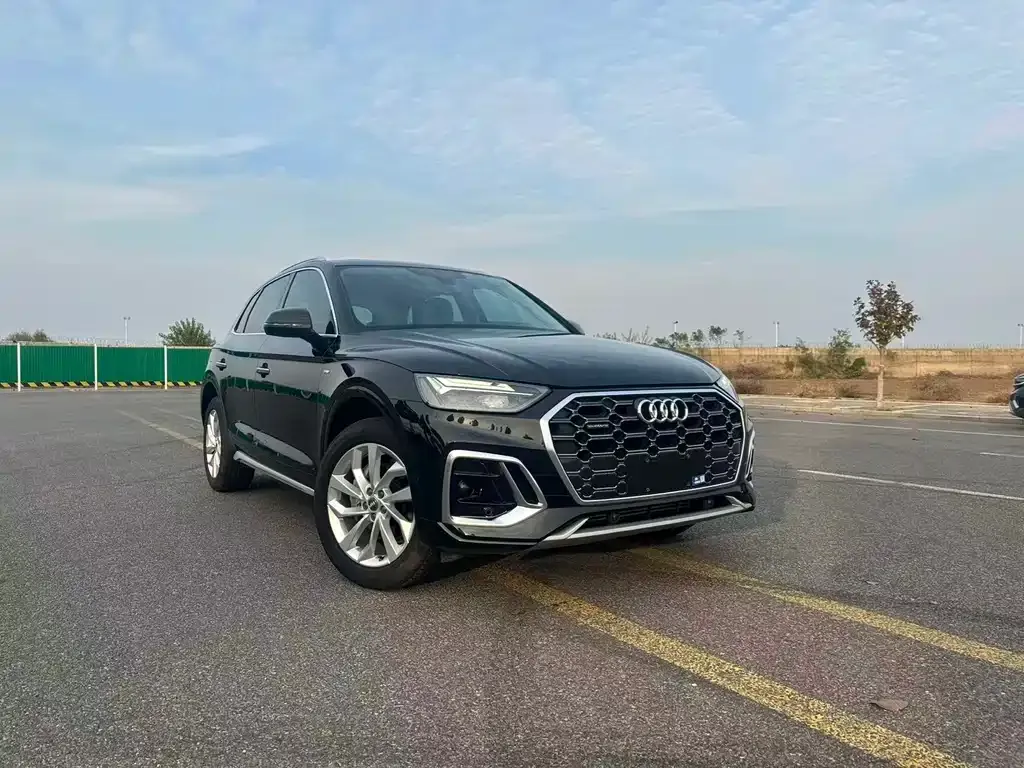 Audi Q5L 2021 из CN, фото 3