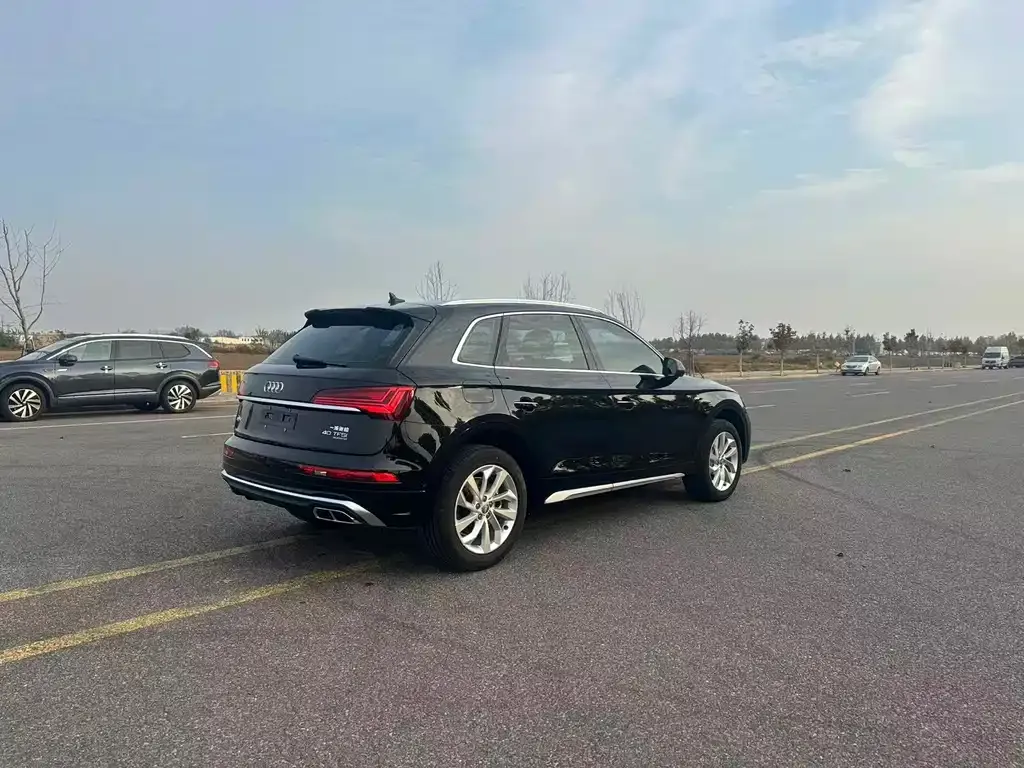 Audi Q5L 2021 из CN, фото 5