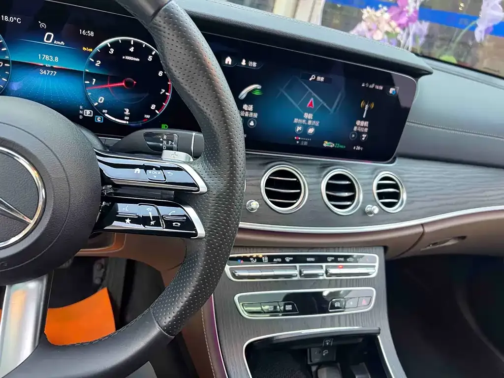 Mercedes-Benz E-Class 2023 из CN, фото 10