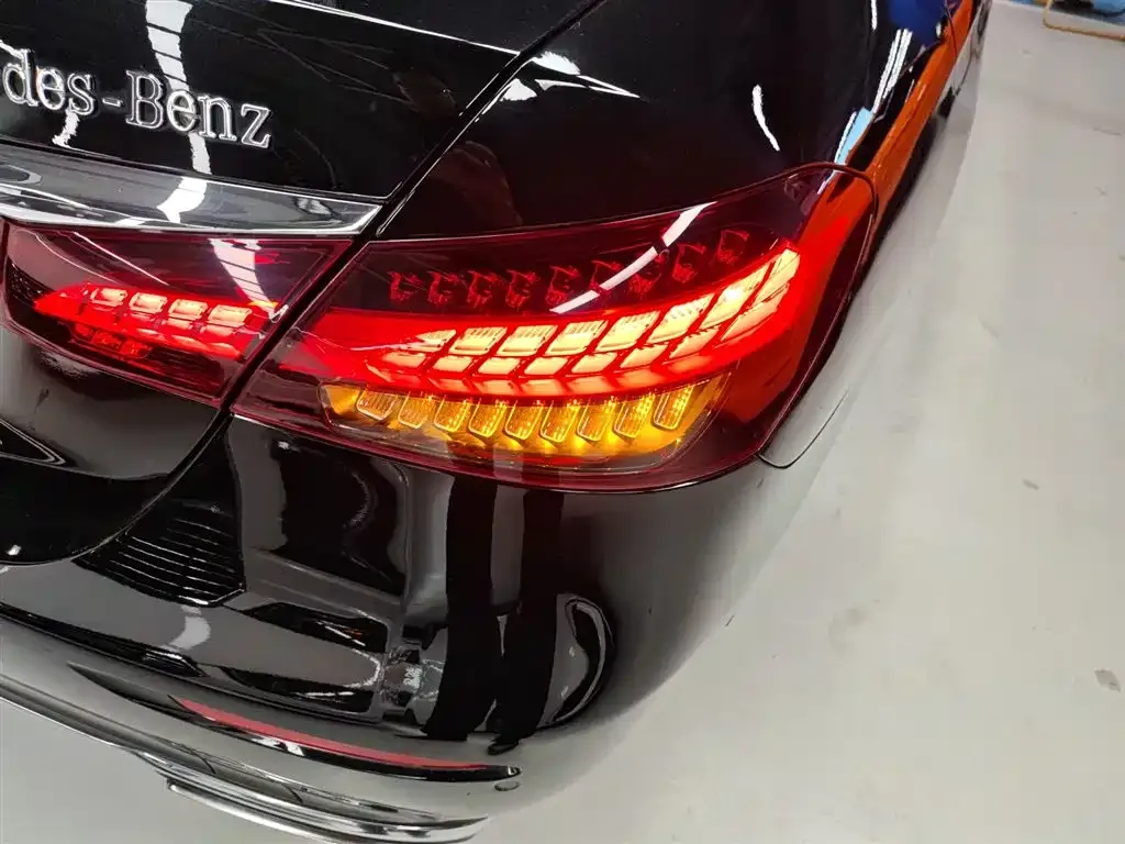 Mercedes-Benz E-Class 2023 из CN, фото 8