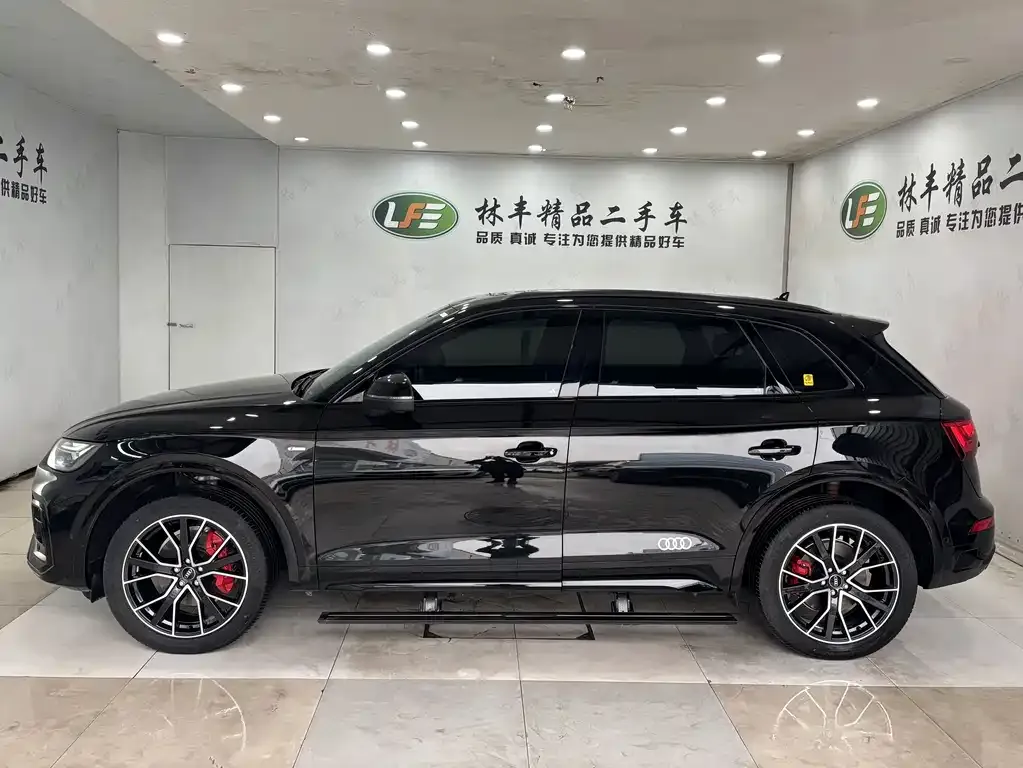 Audi Q5L 2025 из CN, фото 5