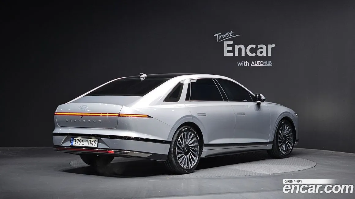 Hyundai Grandeur 2024 из KR, фото 2