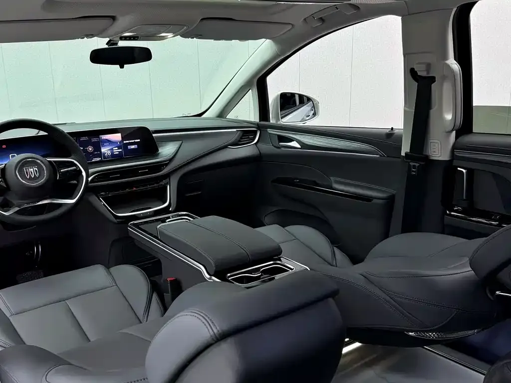 Buick GL8 Hybrid 2025 из CN, фото 10