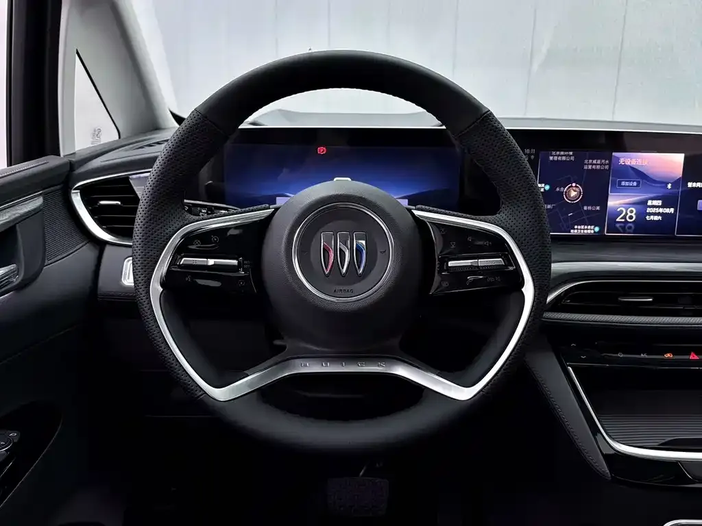 Buick GL8 Hybrid 2025 из CN, фото 9