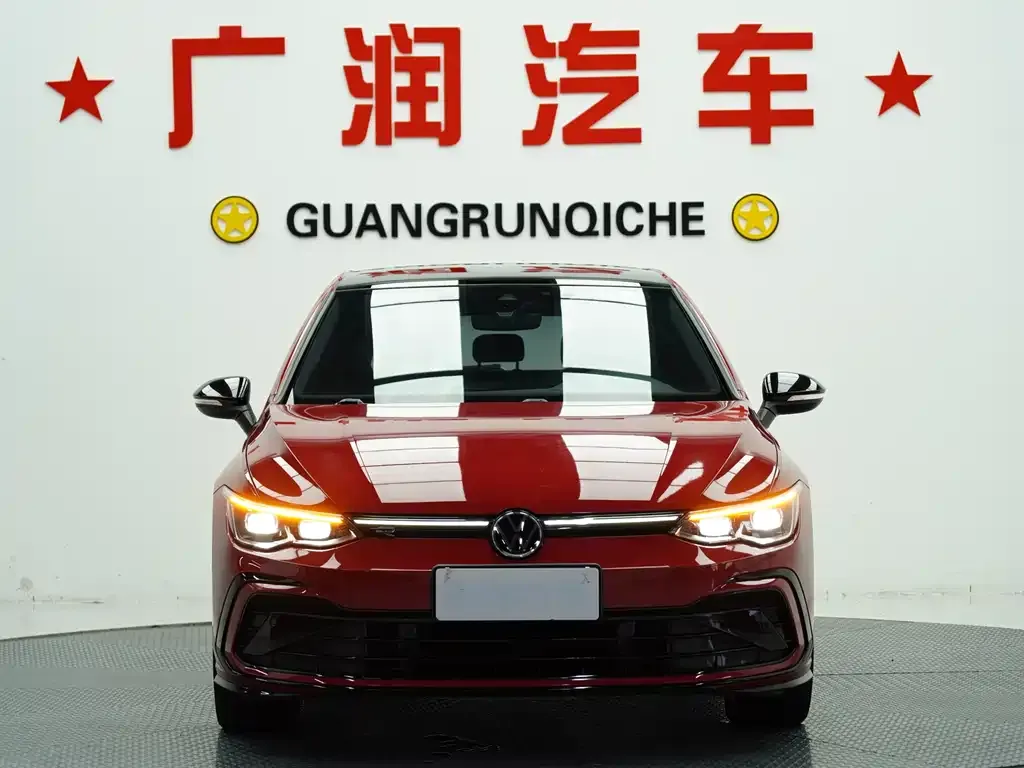 Volkswagen Golf 2022 из CN, фото 2