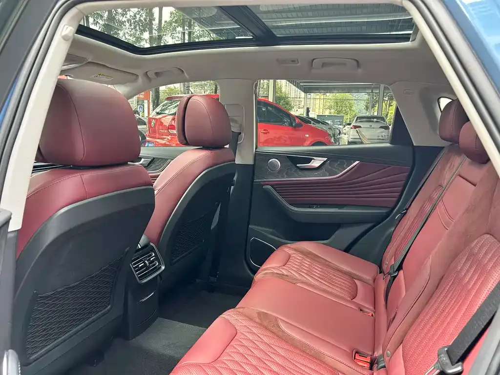 Hongqi HS5 2023 из CN, фото 6