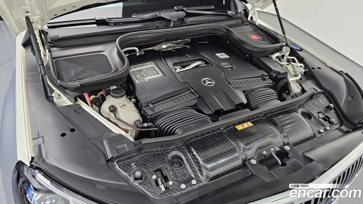 Mercedes-Benz GLS-Class — фото 6