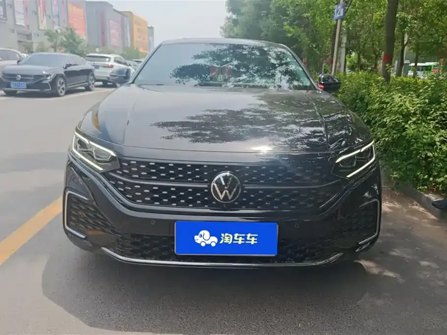 Volkswagen Passat 2023 из CN, фото 2
