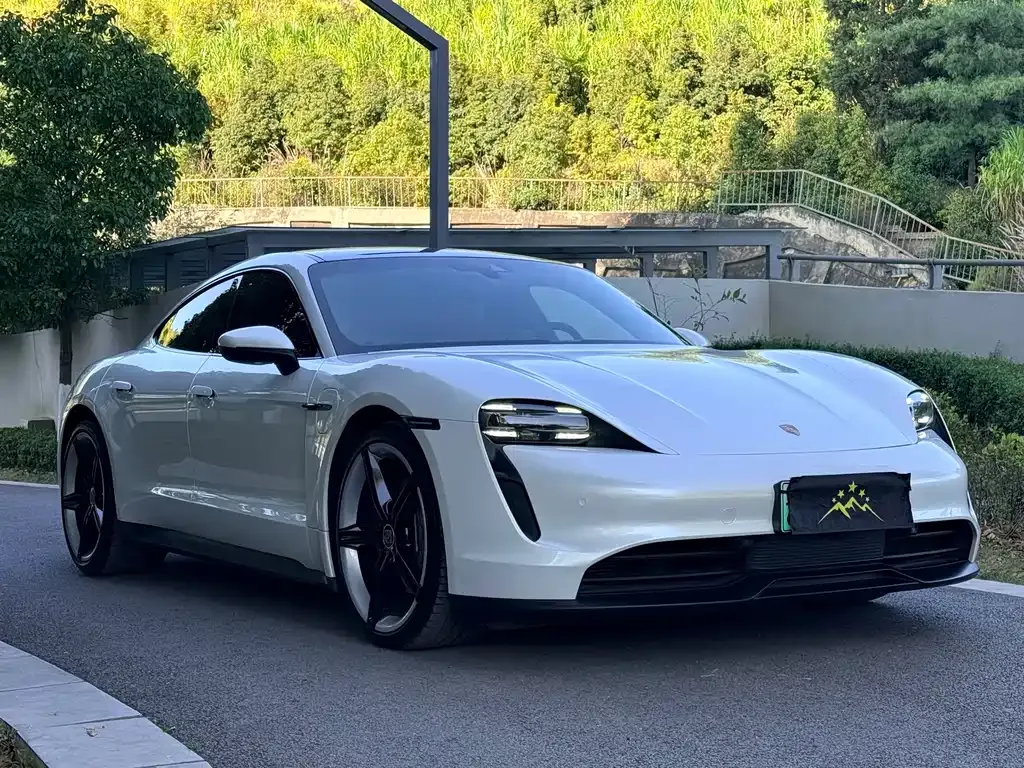 Porsche Taycan 2021 из CN, фото 1