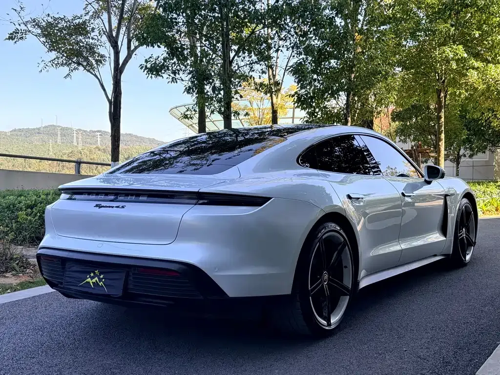Porsche Taycan 2021 из CN, фото 6