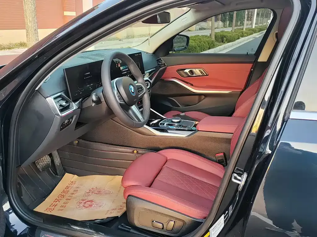 BMW i3 2024 из CN, фото 5