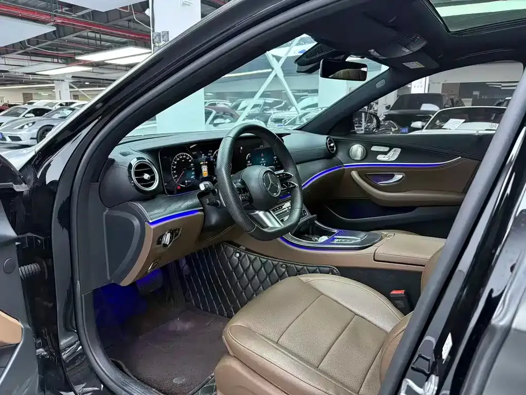 Mercedes-Benz E-Class 2023 из CN, фото 7