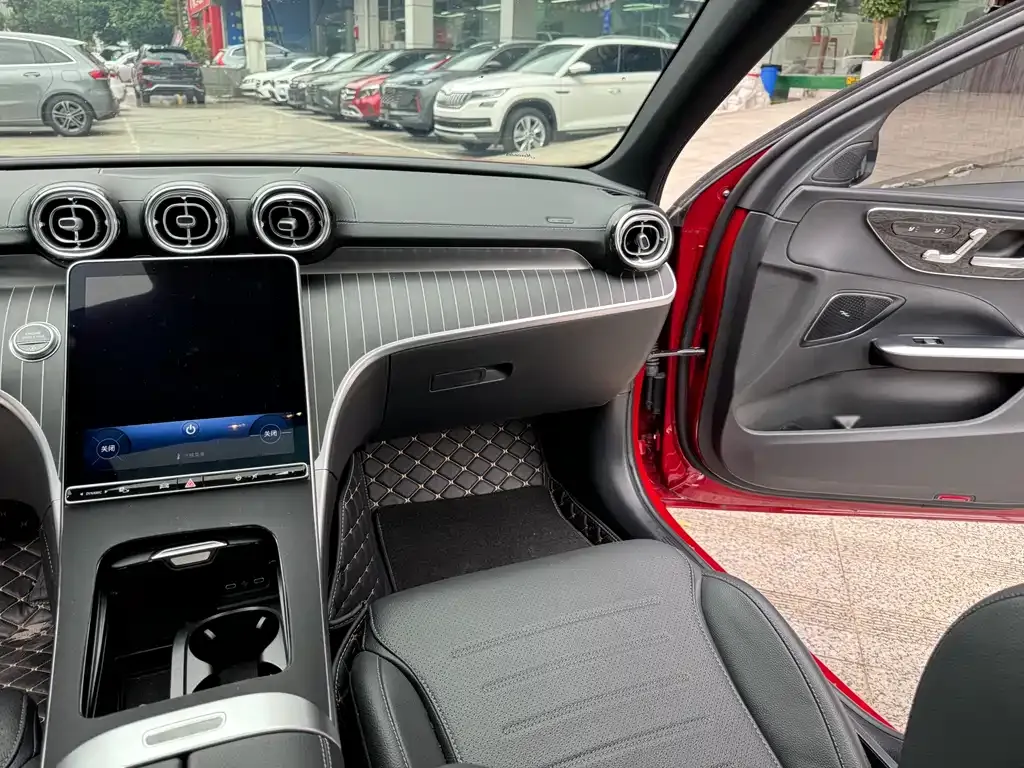 Mercedes-Benz C-Class 2023 из CN, фото 8