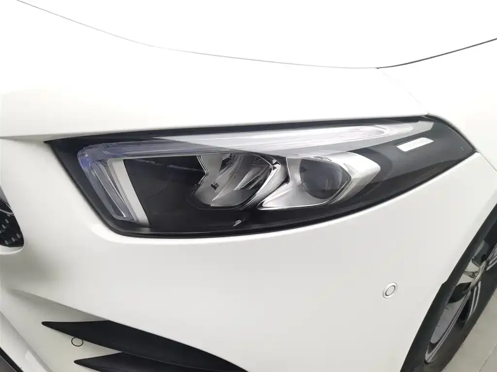 Mercedes-Benz A-Class 2023 из CN, фото 7