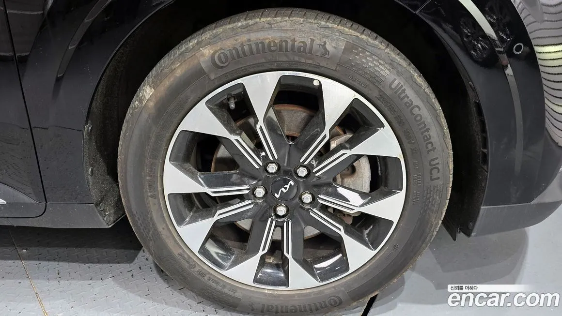 Kia Carnival 2023 из KR, фото 5