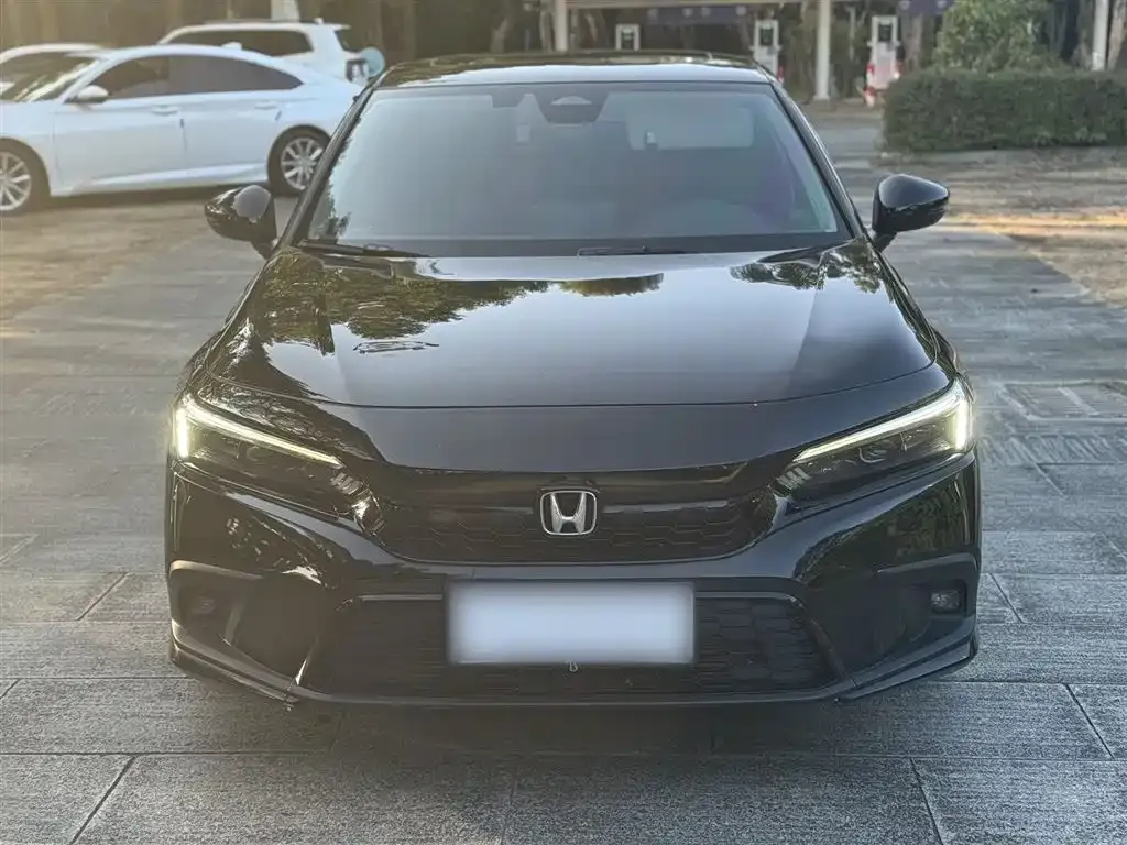 Honda Civic 2023 из CN, фото 3