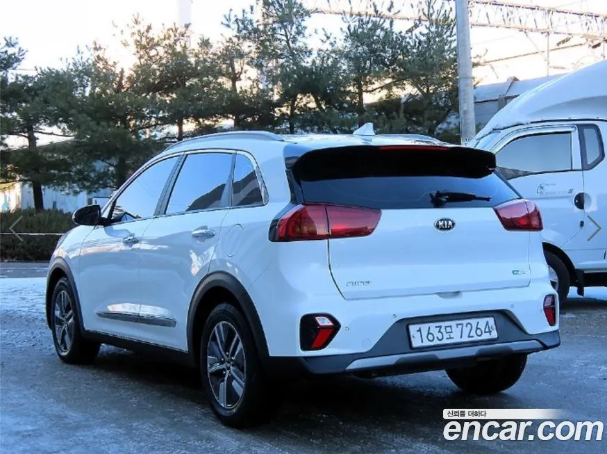 Kia Niro — фото 3