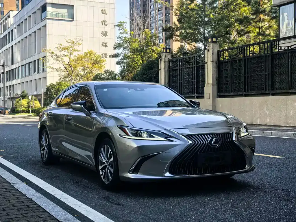 Lexus ES 2021 из CN, фото 3