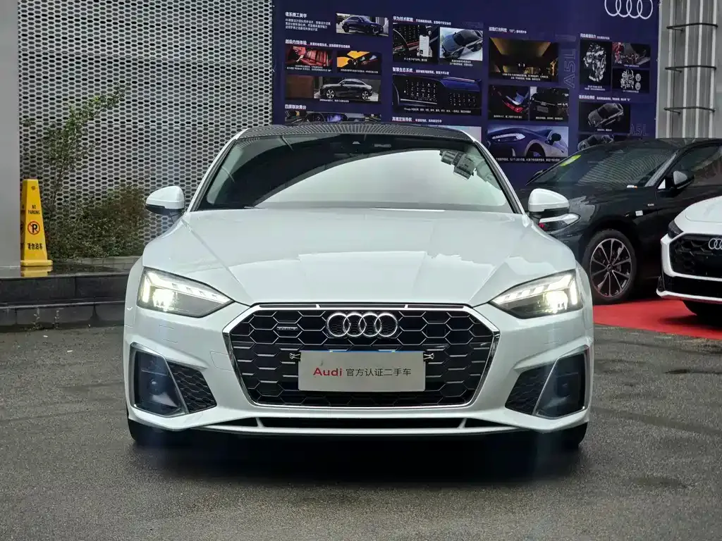 Audi A5 (Import) 2023 из CN, фото 2
